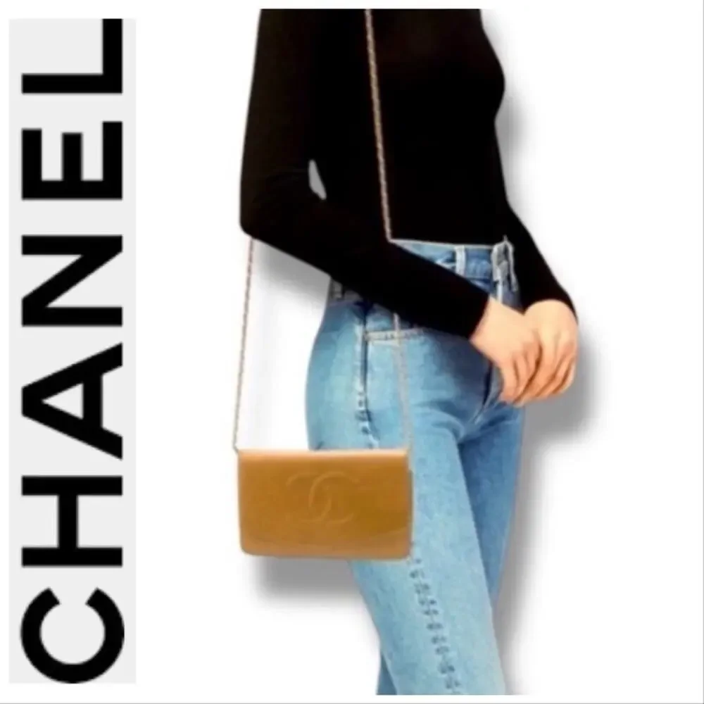 CHANEL AUTH Tan Leather Cavier Shoulder or Crossbody Bag with Gold Chain